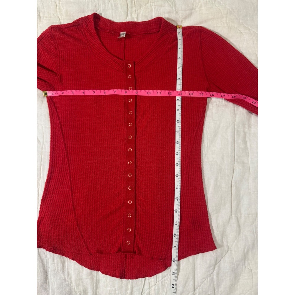 Intimately Free People Going Places Cardi Red Waffle Knit Snap Front Henley Top - Picture 8 of 9